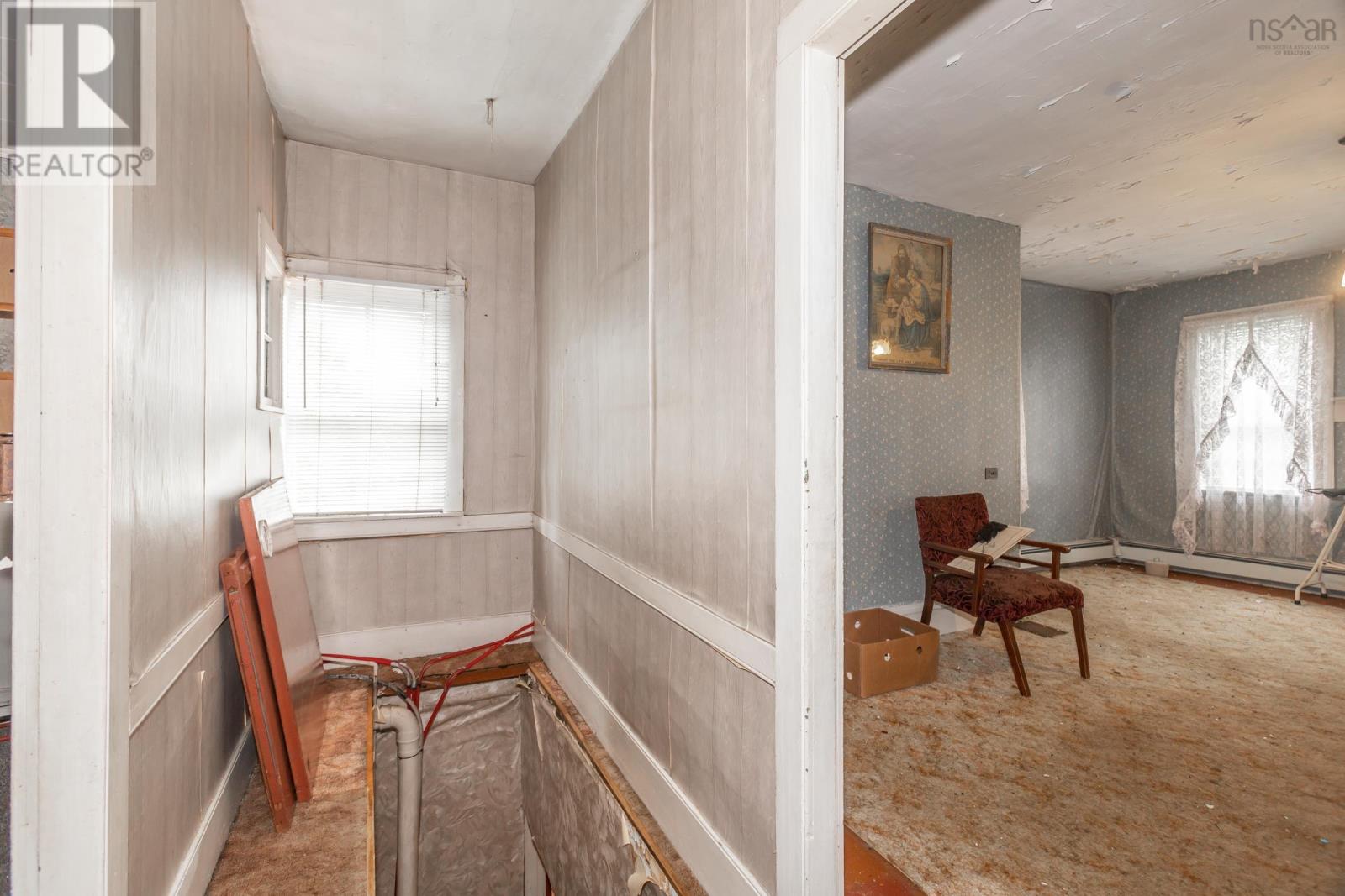 For sale 9427 Highway 8, Lequille, Nova Scotia B0S1A0 202409665