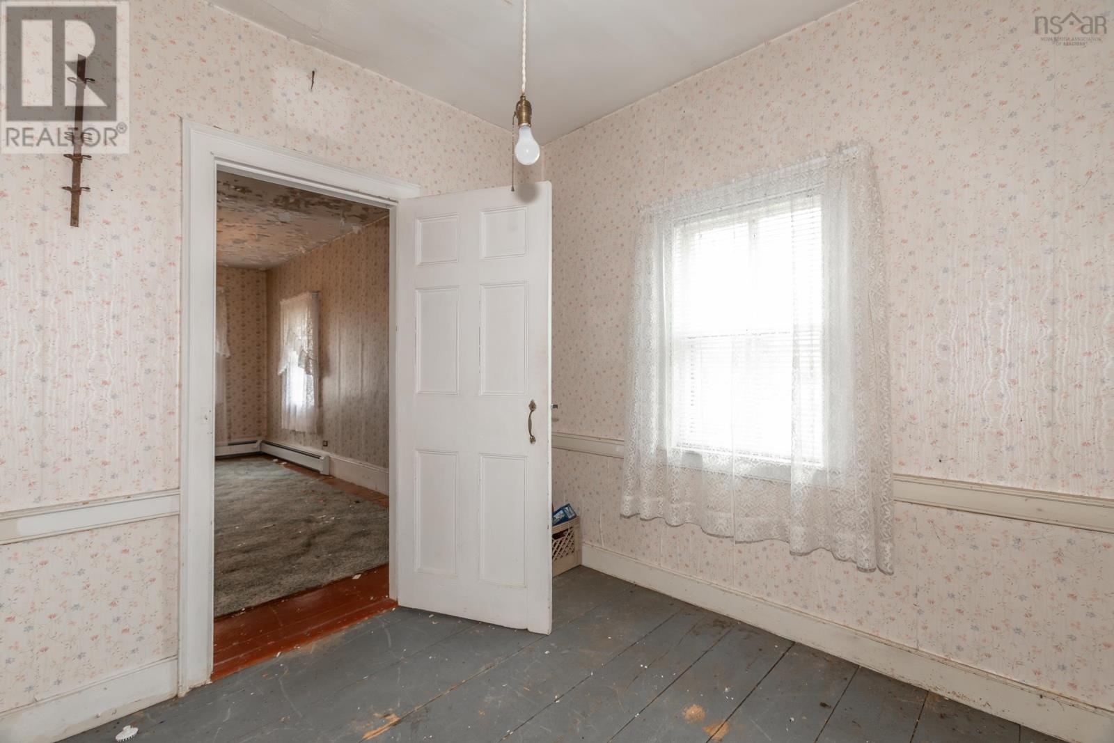 For sale 9427 Highway 8, Lequille, Nova Scotia B0S1A0 202409665 REALTOR.ca