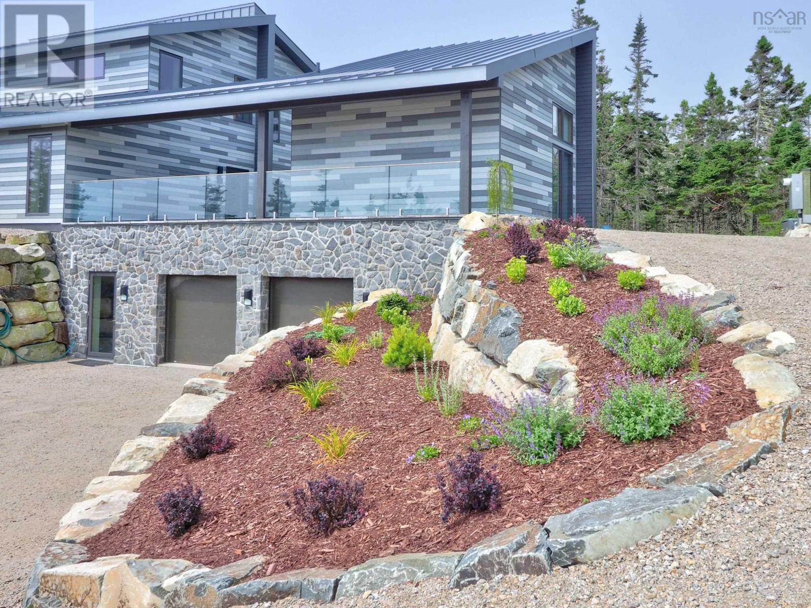 For sale 112 Herring Point Road, Blandford, Nova Scotia B0J1T0