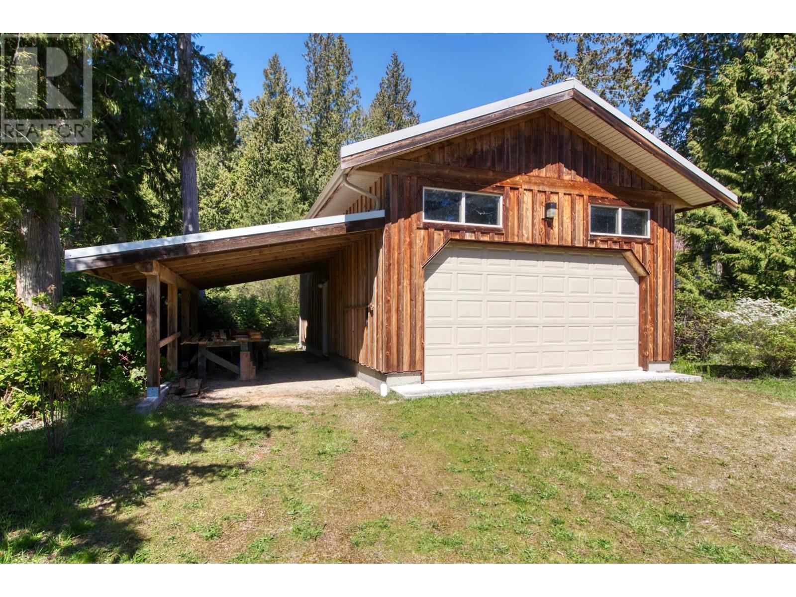 For sale: 13282 KEELSON ROAD, Garden Bay, British Columbia V0N1S1 ...