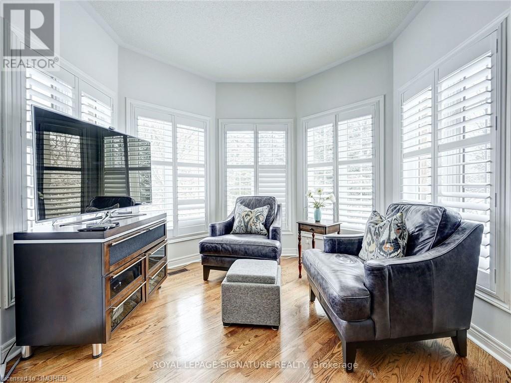 For sale 16 FOREST RIDGE Crescent, Limehouse, Ontario L0P1H0