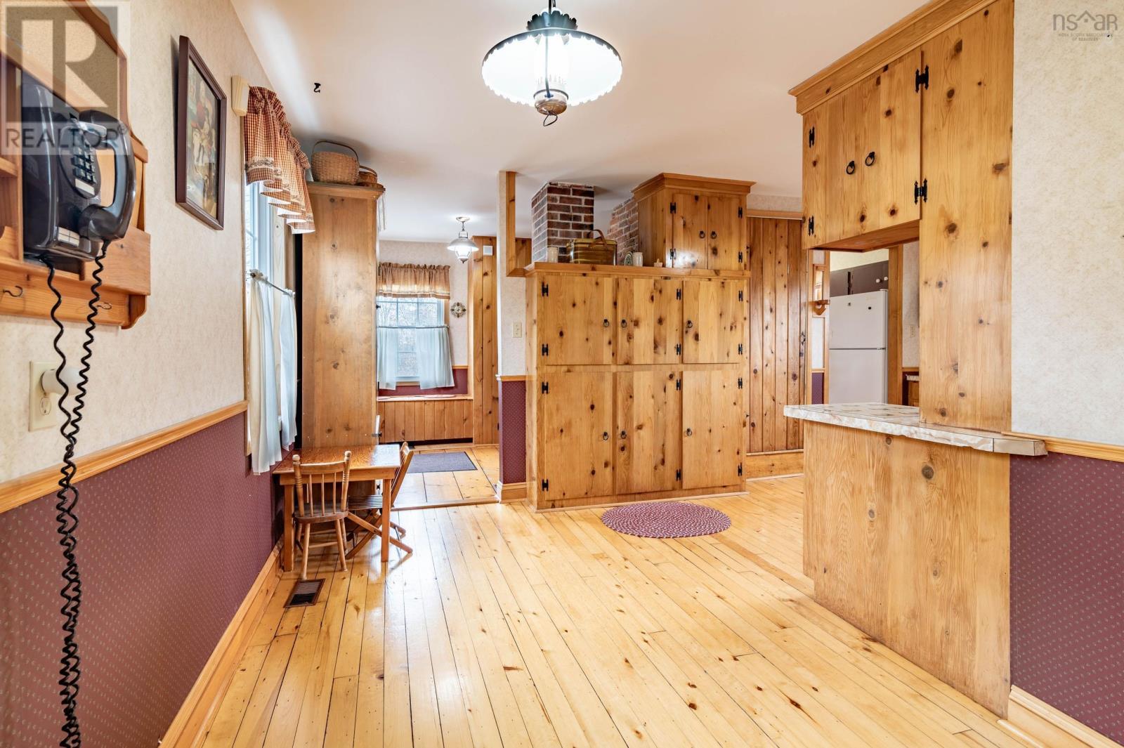 For sale 885 West Main Street, Kentville, Nova Scotia B4N1L6