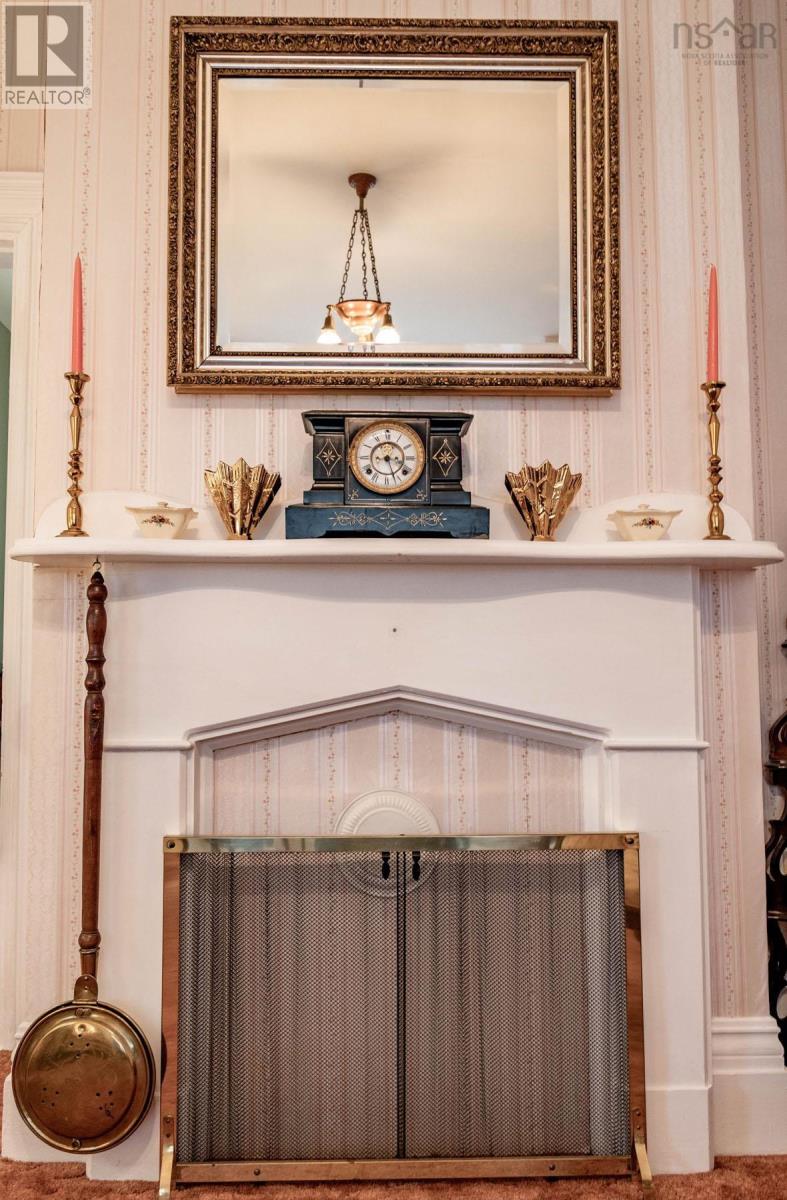 For sale 885 West Main Street, Kentville, Nova Scotia B4N1L6