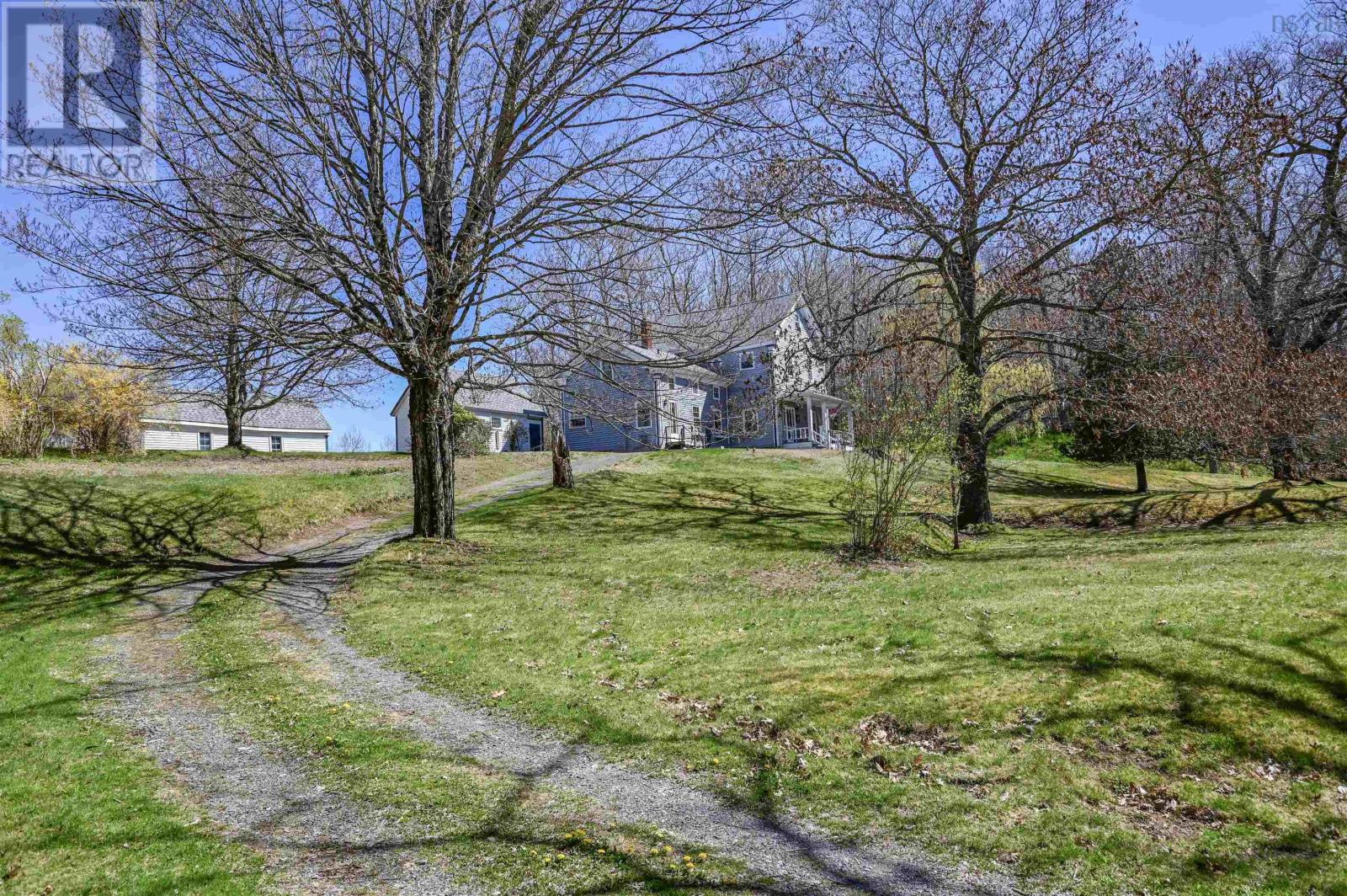 For sale 885 West Main Street, Kentville, Nova Scotia B4N1L6