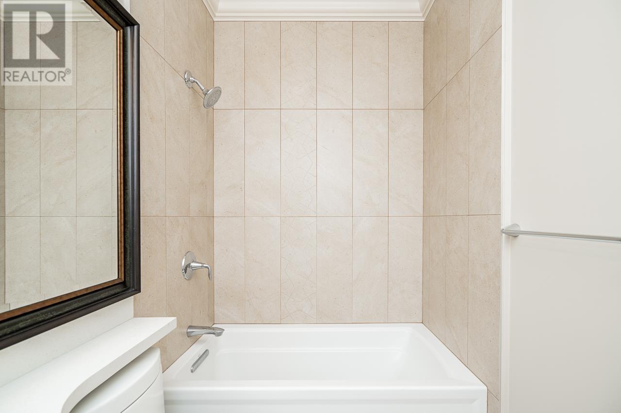 For sale 2653 MCBAIN AVENUE, Vancouver, British Columbia V6L2C7