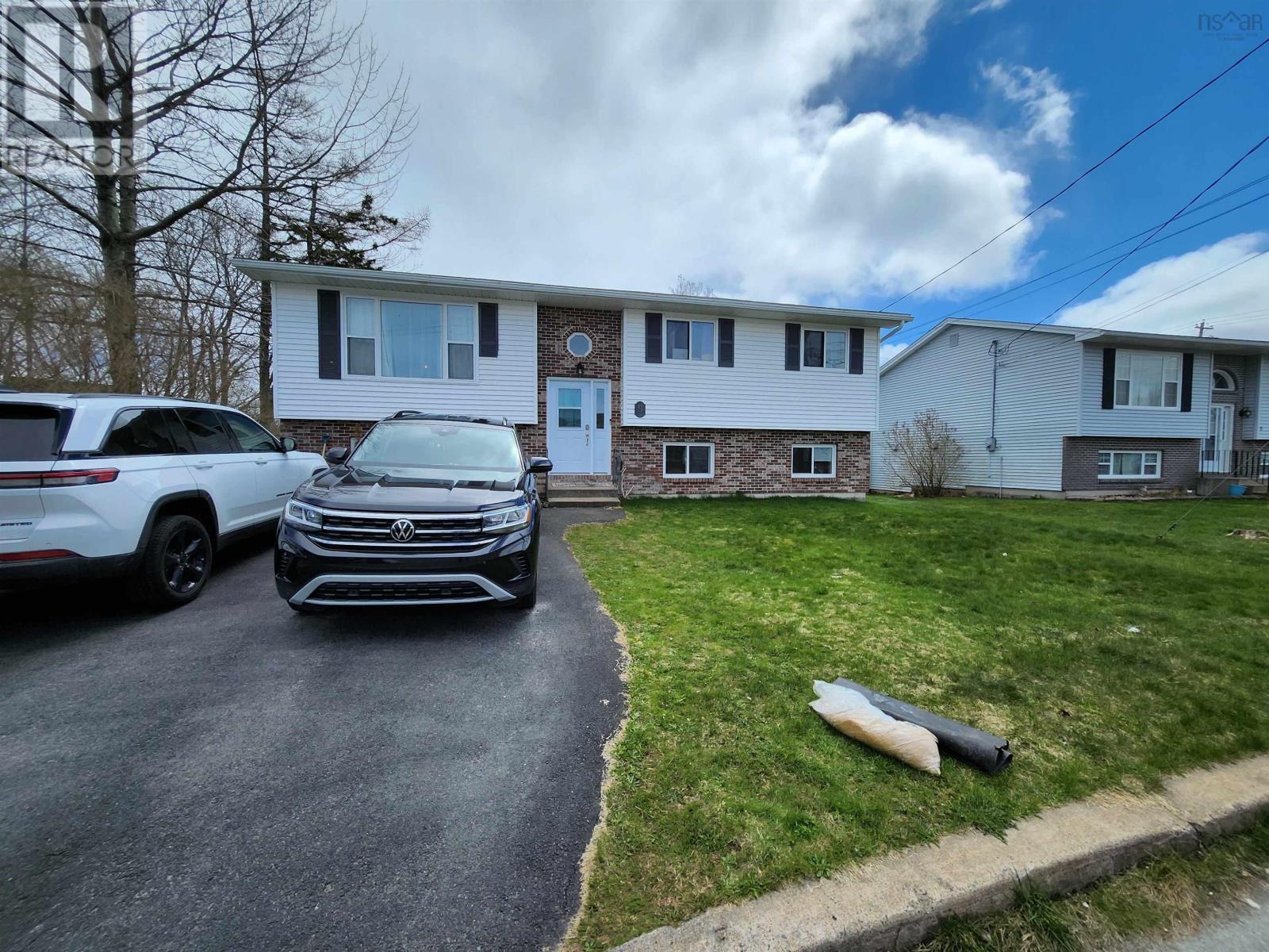 9 KINDLING Crescent, Lower Sackville, Nova Scotia B4E2V2 REALTOR.ca