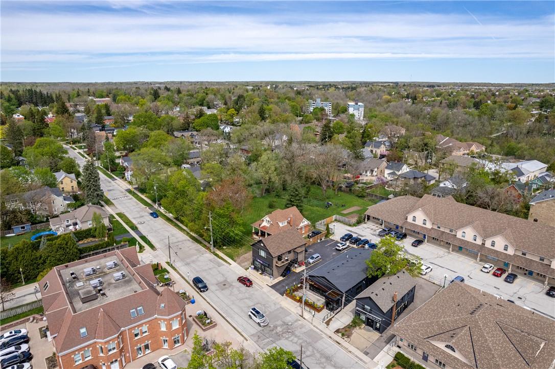 For sale 40 Main Street N, Waterdown, Ontario L0R2H0 H4193246