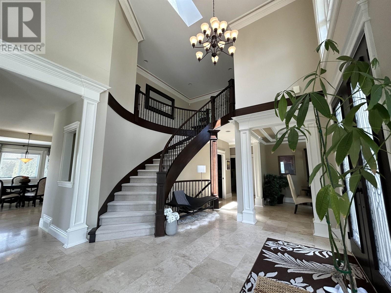 For sale 1600 PARKWAY BOULEVARD, Coquitlam, British Columbia V3E2Y5 R2880224 REALTOR.ca