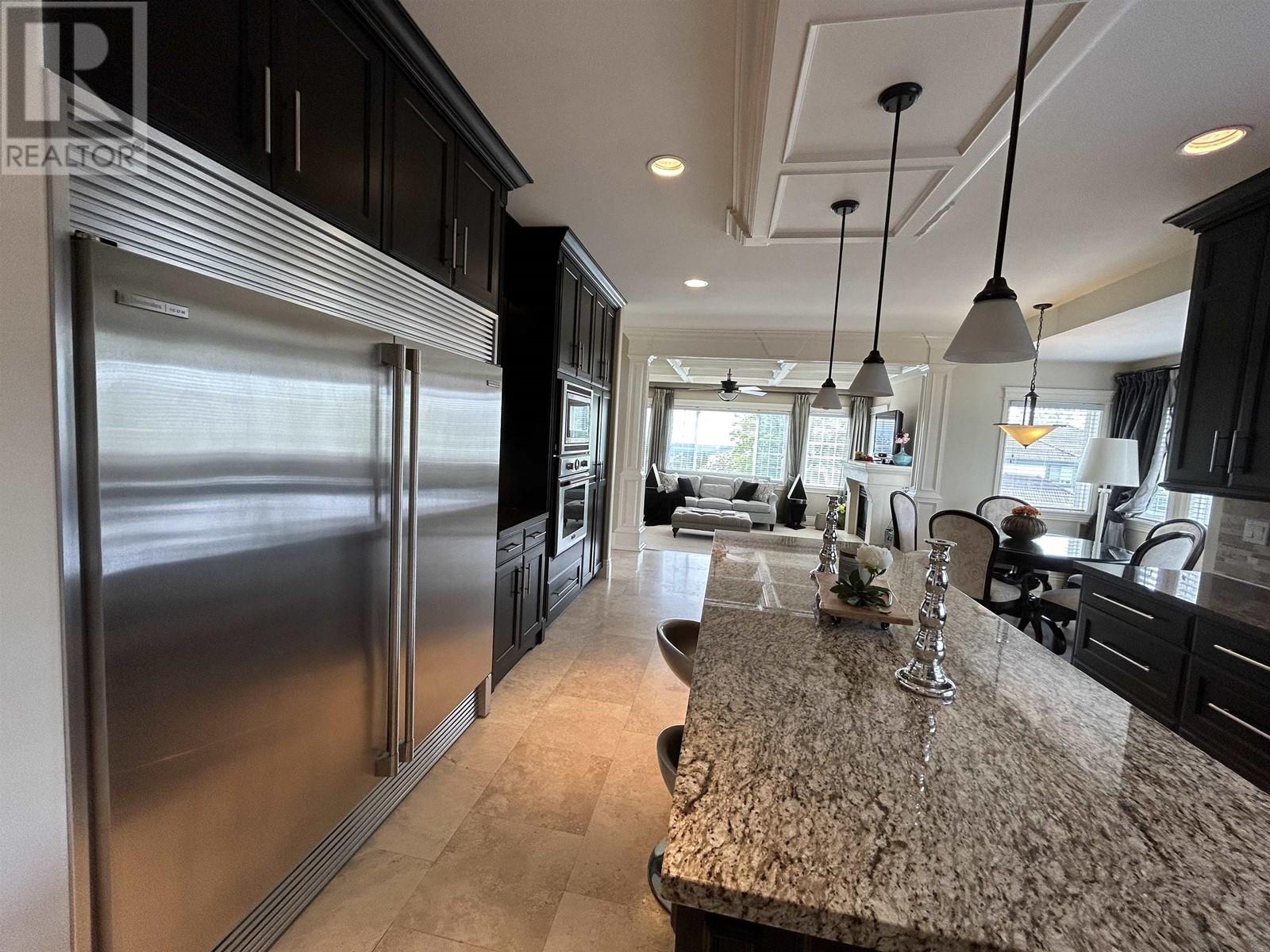 For sale 1600 PARKWAY BOULEVARD, Coquitlam, British Columbia V3E2Y5 R2880224 REALTOR.ca