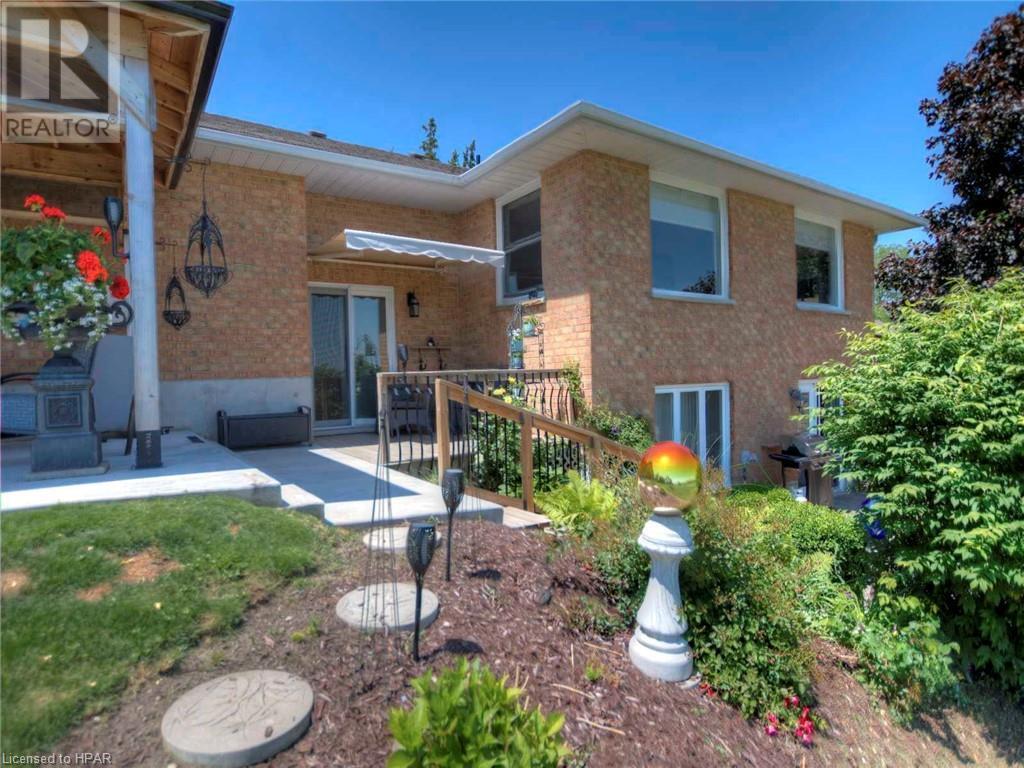 For sale 113 KIPPEN Road, Egmondville, Ontario N0K1G0 40545948