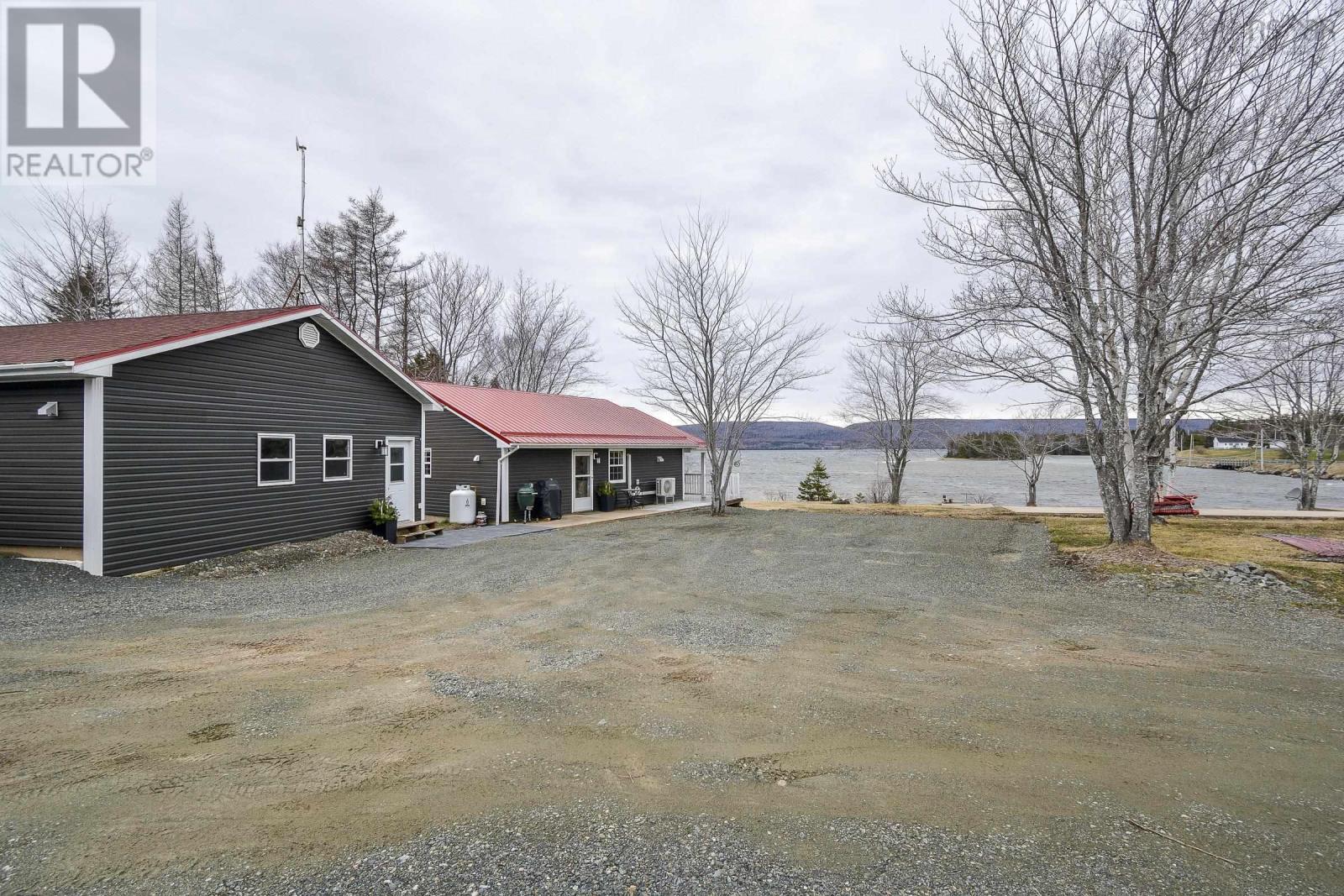 For sale 836 Highway 223, Little Narrows, Nova Scotia B0E1T0 202407840 REALTOR.ca