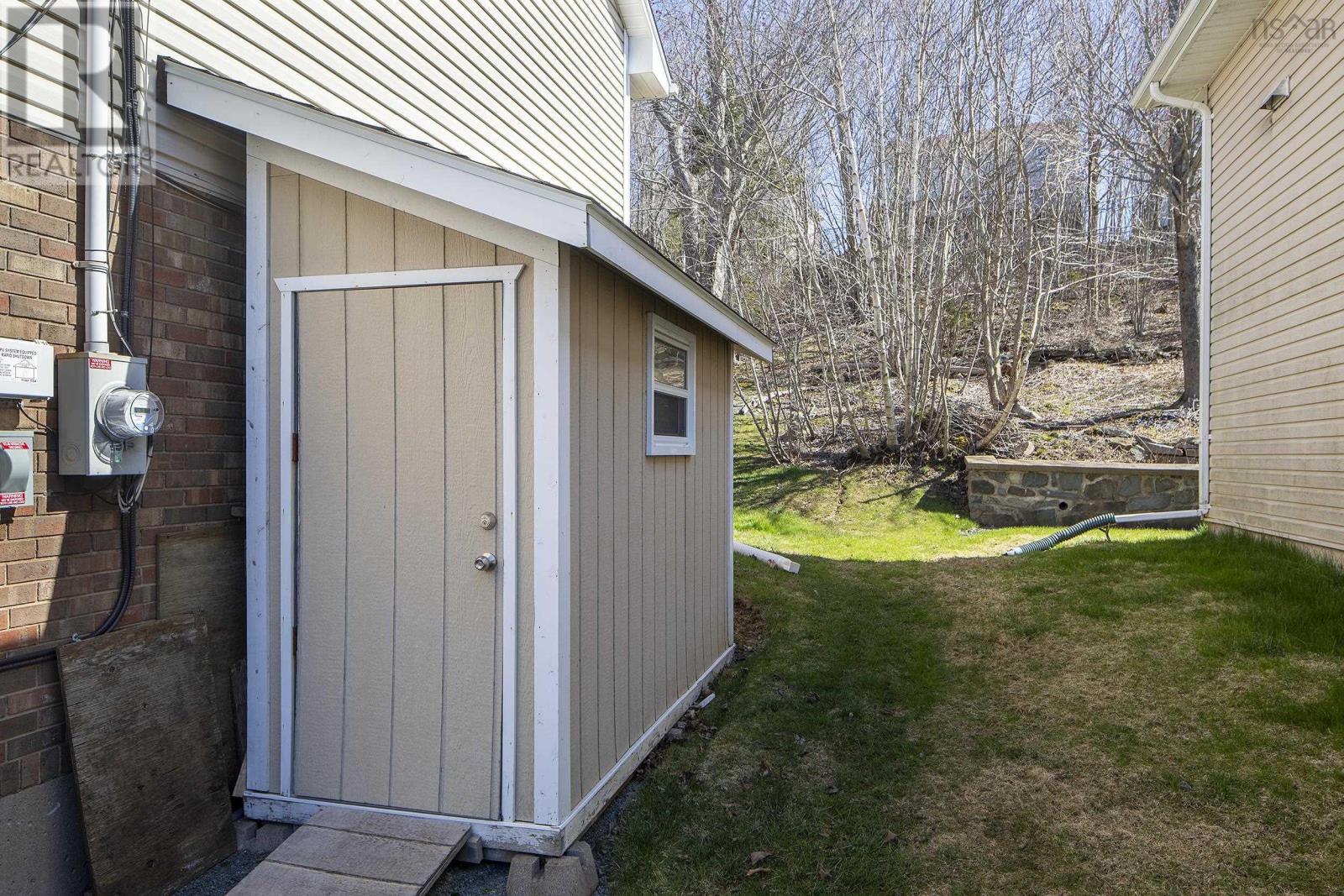 168 Portland Hills Drive, Dartmouth, Nova Scotia B2W6L8 REALTOR.ca