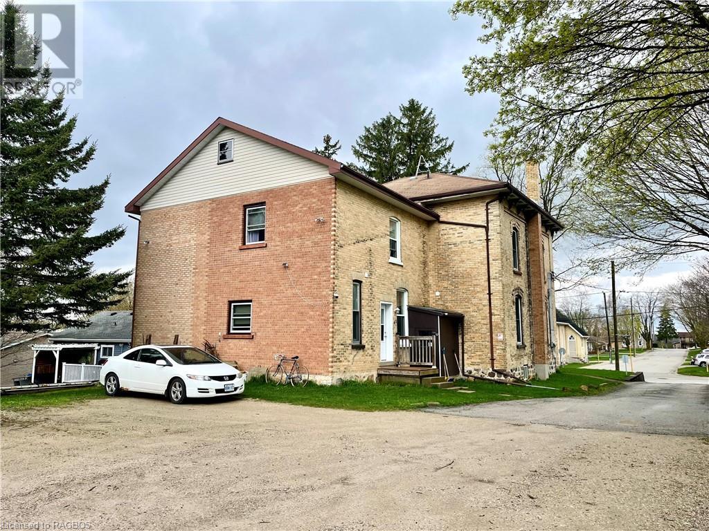 For sale 40 ABSALOM Street E, Mildmay, Ontario N0G2J0 40582897