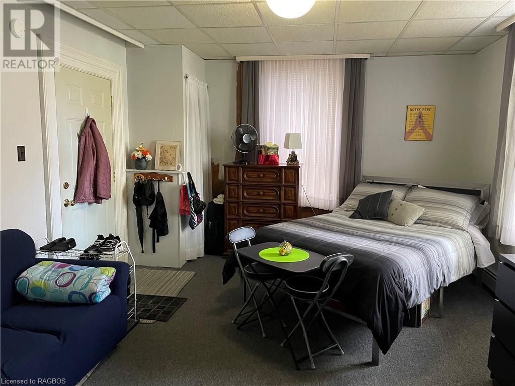 For sale 40 ABSALOM Street E, Mildmay, Ontario N0G2J0 40582897