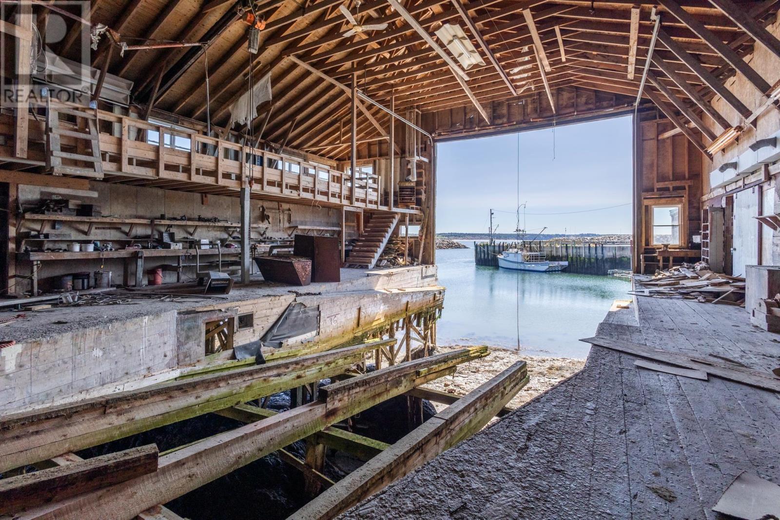 For sale 529 Cape St Mary"s Road, Mavillette, Nova Scotia B5A5B4 202409816 REALTOR.ca