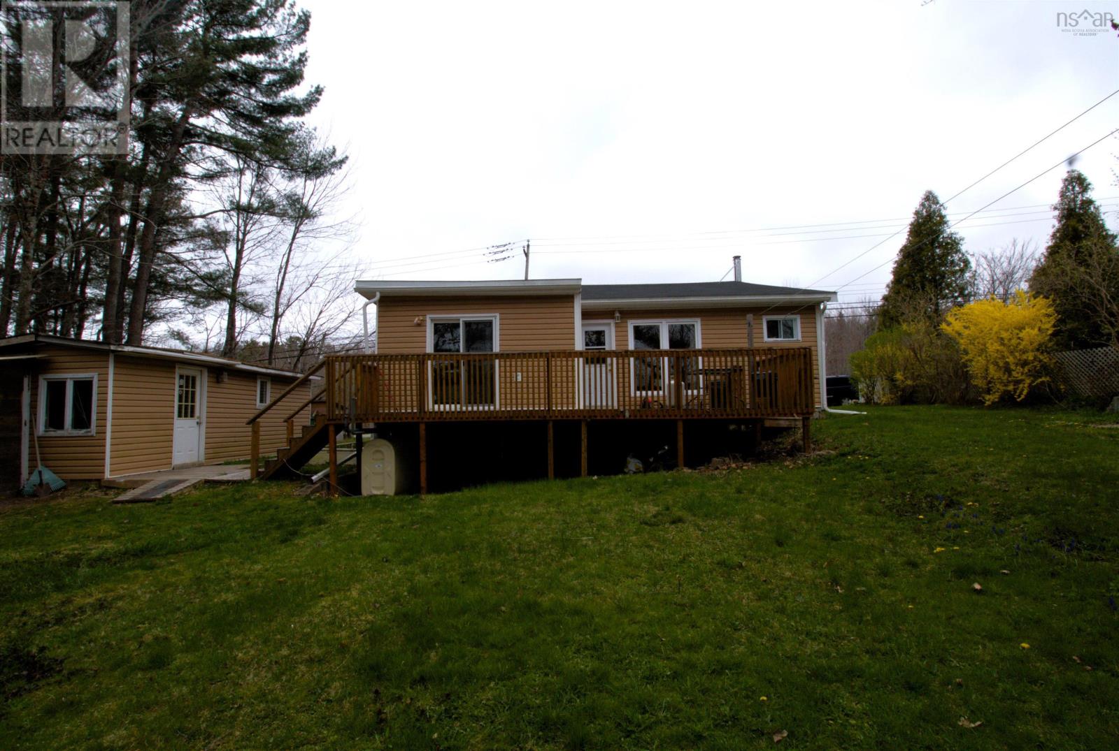 For sale 23 Windsor Junction Road, Windsor Junction, Nova Scotia B2T1G7 202403661 REALTOR.ca