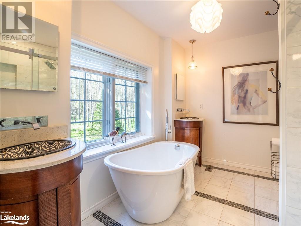 For sale 116 N DEER LAKE Road, Port Sydney, Ontario P0B1L0 40562531