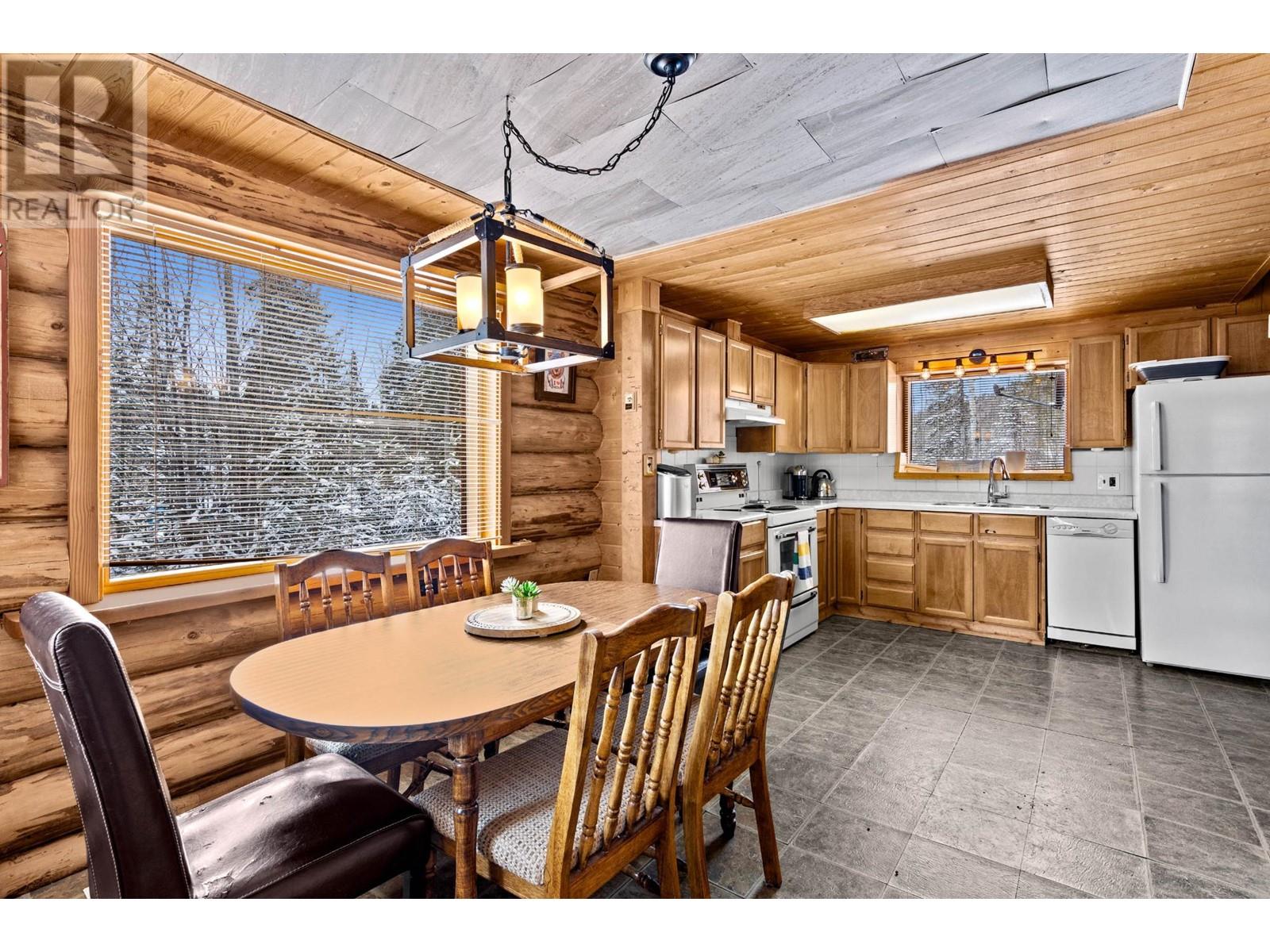 For sale 92239227 KNOUFF LAKE RD, Heffley, British Columbia V0E1Z1