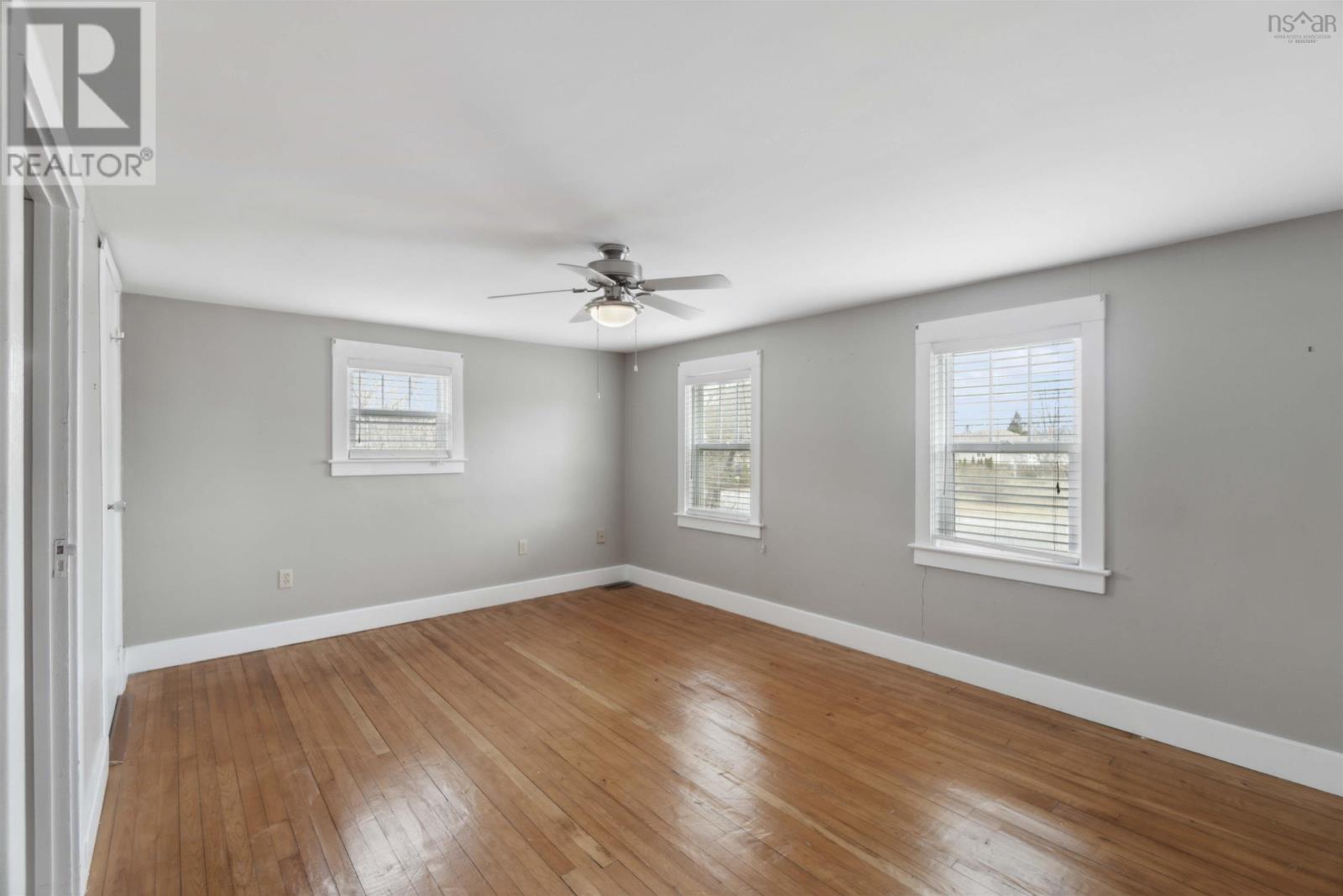 For sale 9499 Highway 10, Nictaux, Nova Scotia B0S1P0 202404083