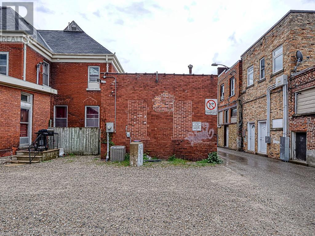 For sale 11 RIDDELL Street, Woodstock, Ontario N4S6L9 40584188