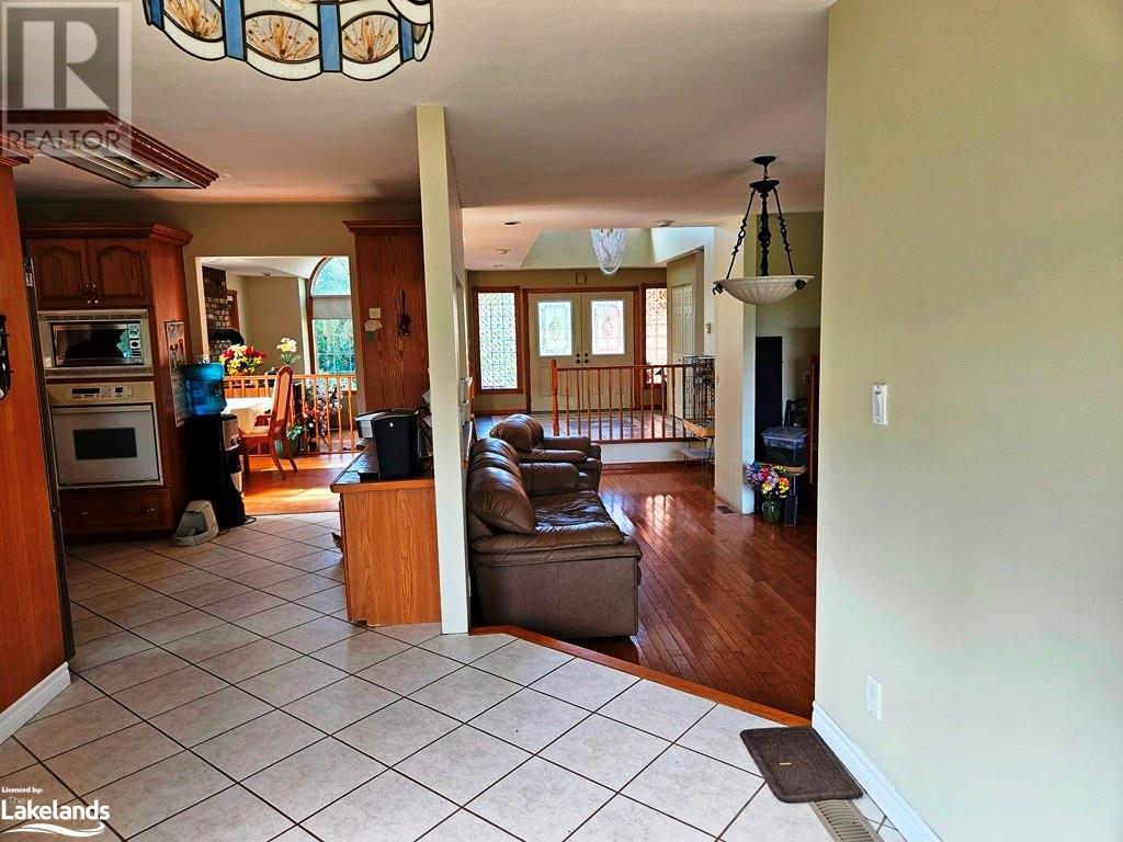 For sale 4959 LINE 9 N, OroMedonte, Ontario L0K1E0 40587060