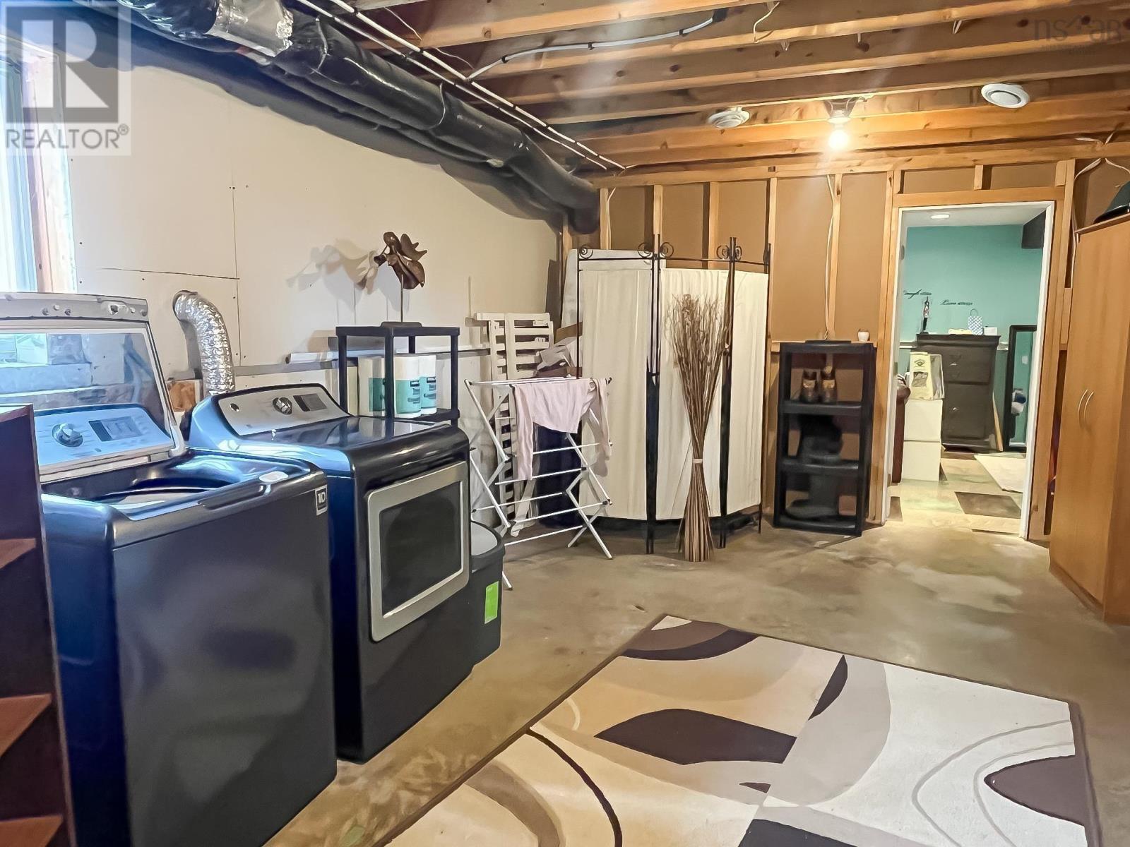 For sale 1718 Diversion 5 Diversion, Pleasantville, Nova Scotia B0R1G0