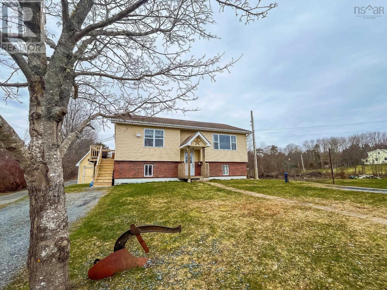For sale 1718 Diversion 5 Diversion, Pleasantville, Nova Scotia B0R1G0