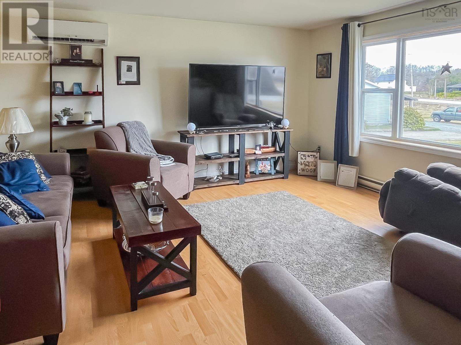 For sale 1718 Diversion 5 Diversion, Pleasantville, Nova Scotia B0R1G0