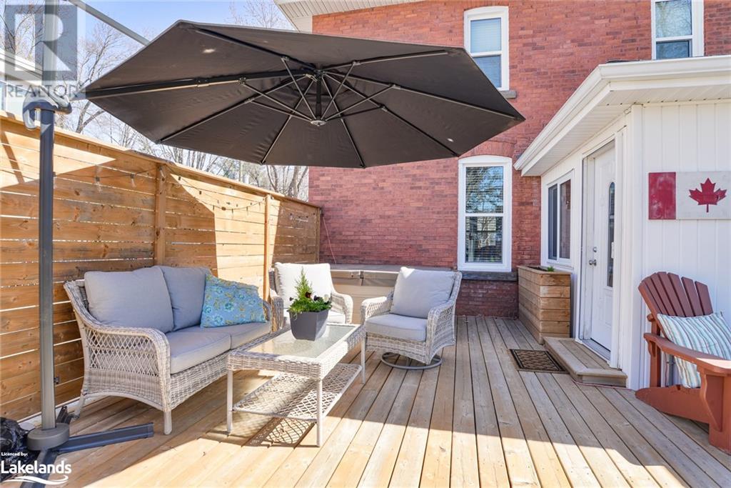 For sale 78 MCMURRAY Street, Bracebridge, Ontario P1L2A1 40568115