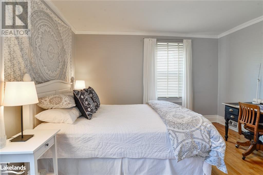 For sale 78 MCMURRAY Street, Bracebridge, Ontario P1L2A1 40568115