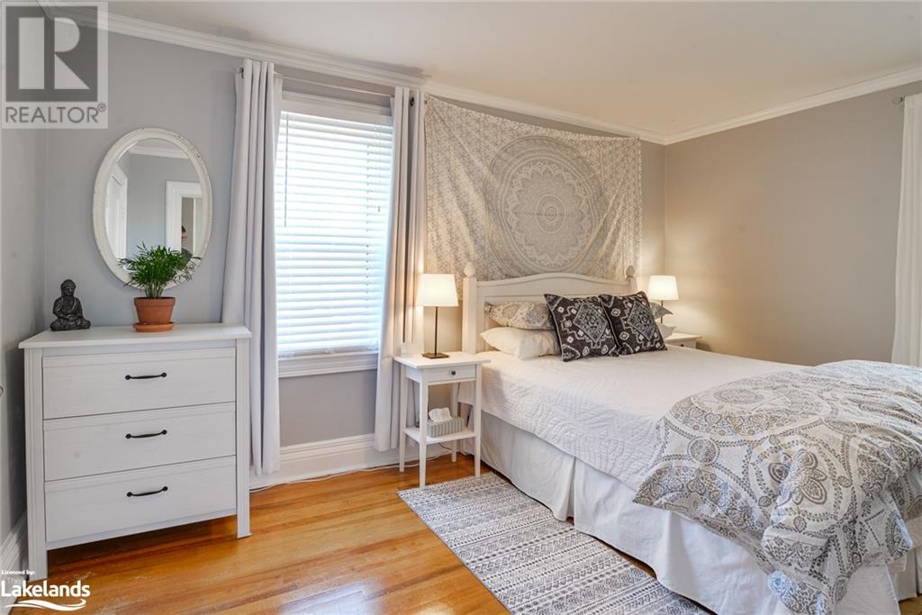 For sale 78 MCMURRAY Street, Bracebridge, Ontario P1L2A1 40568115