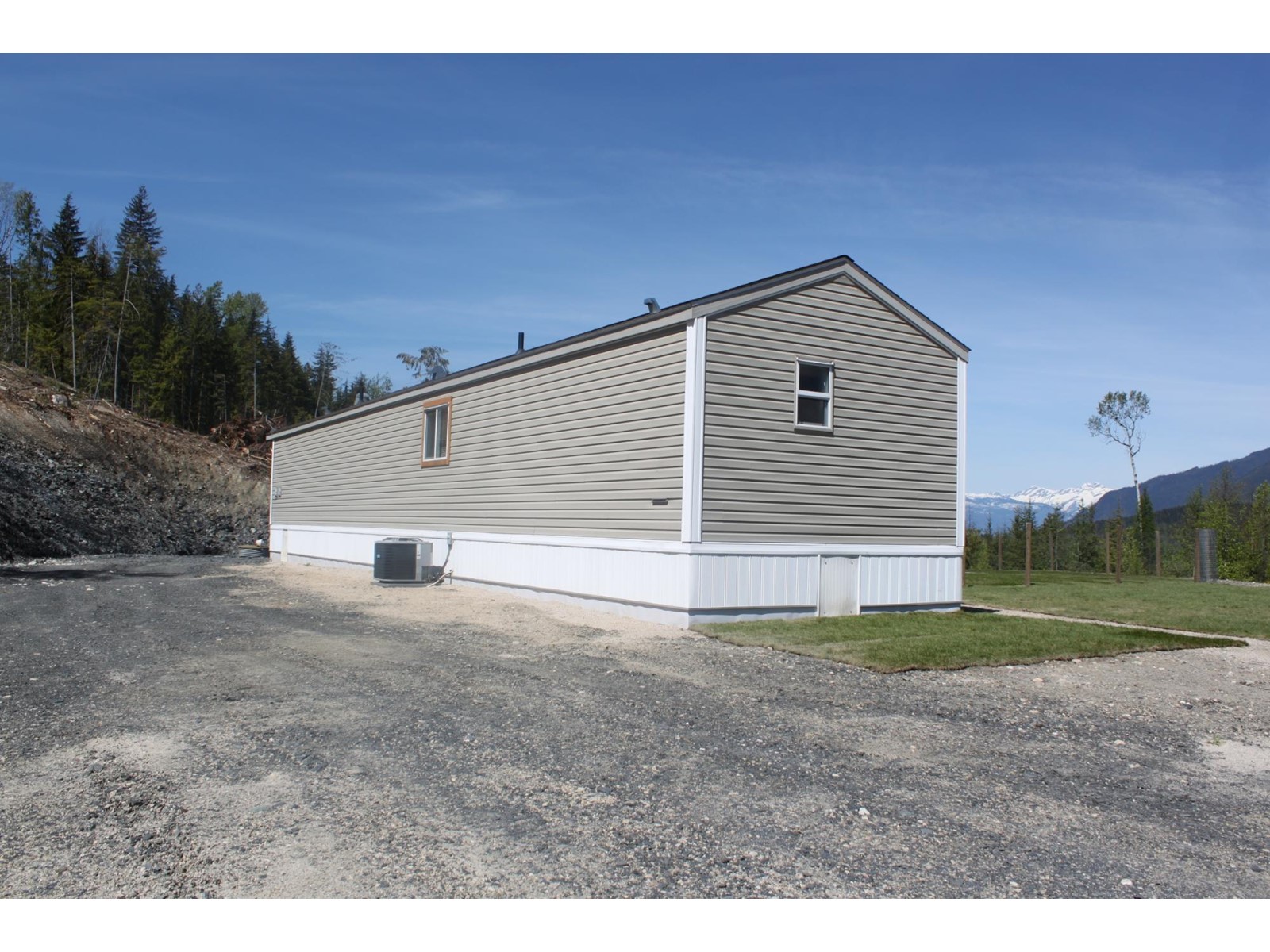 For sale 450 BROUSE LOOP ROAD, Nakusp, British Columbia V0G1R1