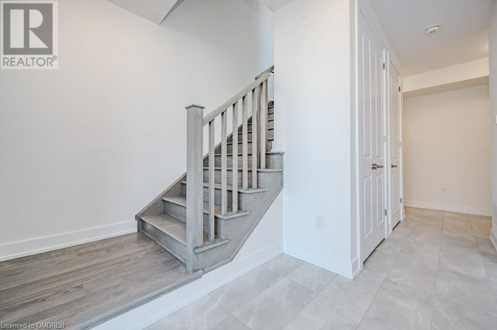 For sale 2273 TURNBERRY Road Unit 1, Burlington, Ontario L7M2B2