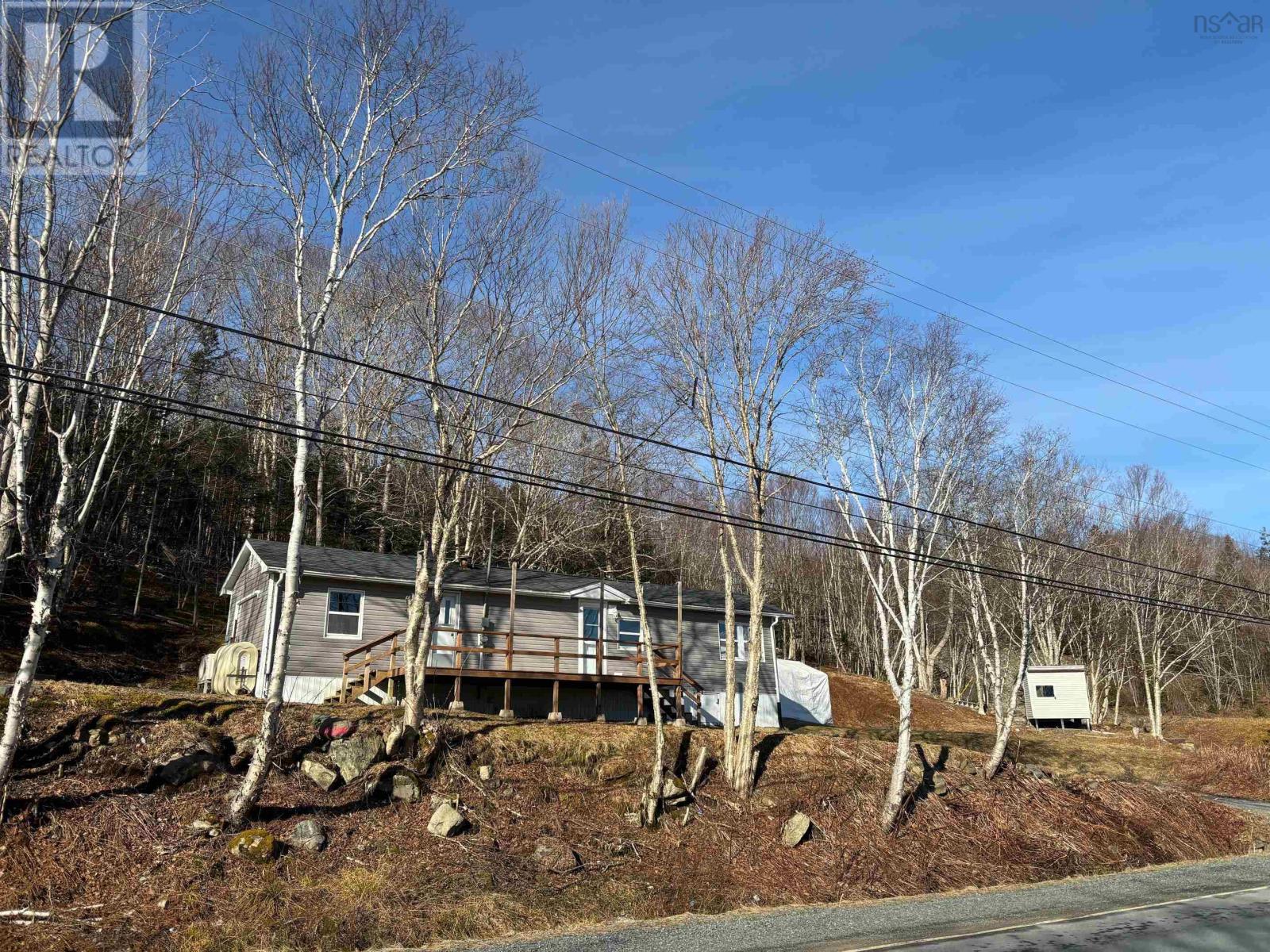 For sale 22157 Highway 7, Sheet Harbour, Nova Scotia B0J3B0