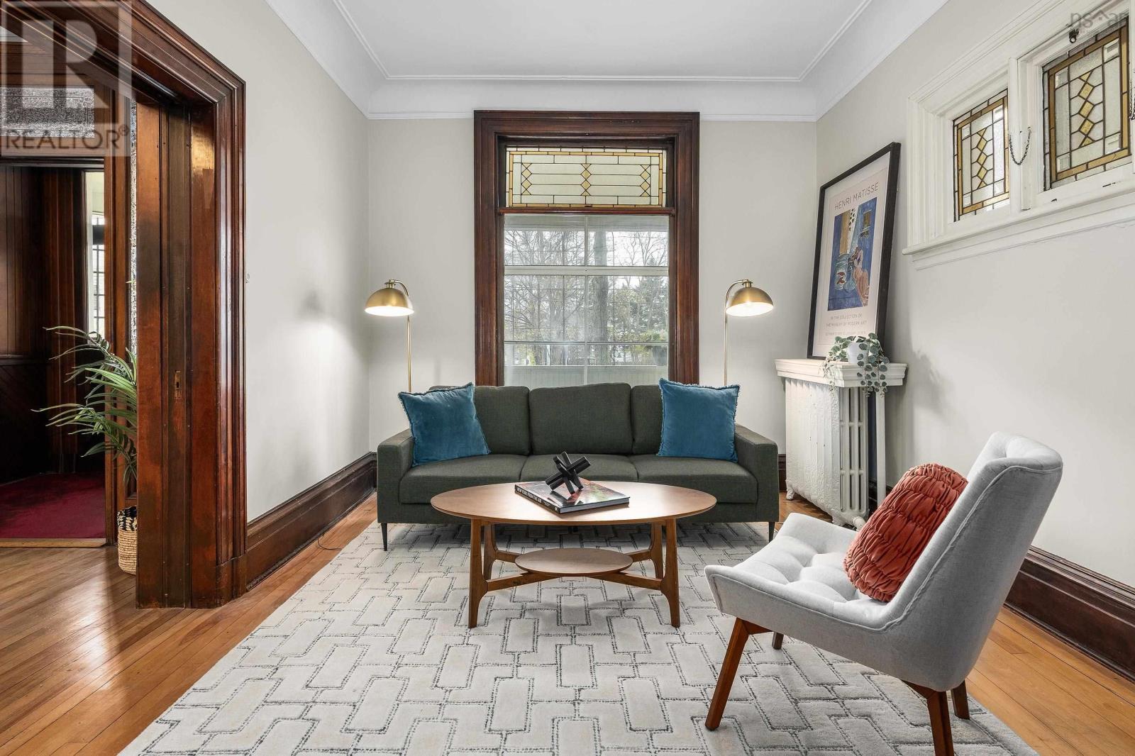 For sale 5735 Inglis Street, Halifax Peninsula, Nova Scotia B3H1K5