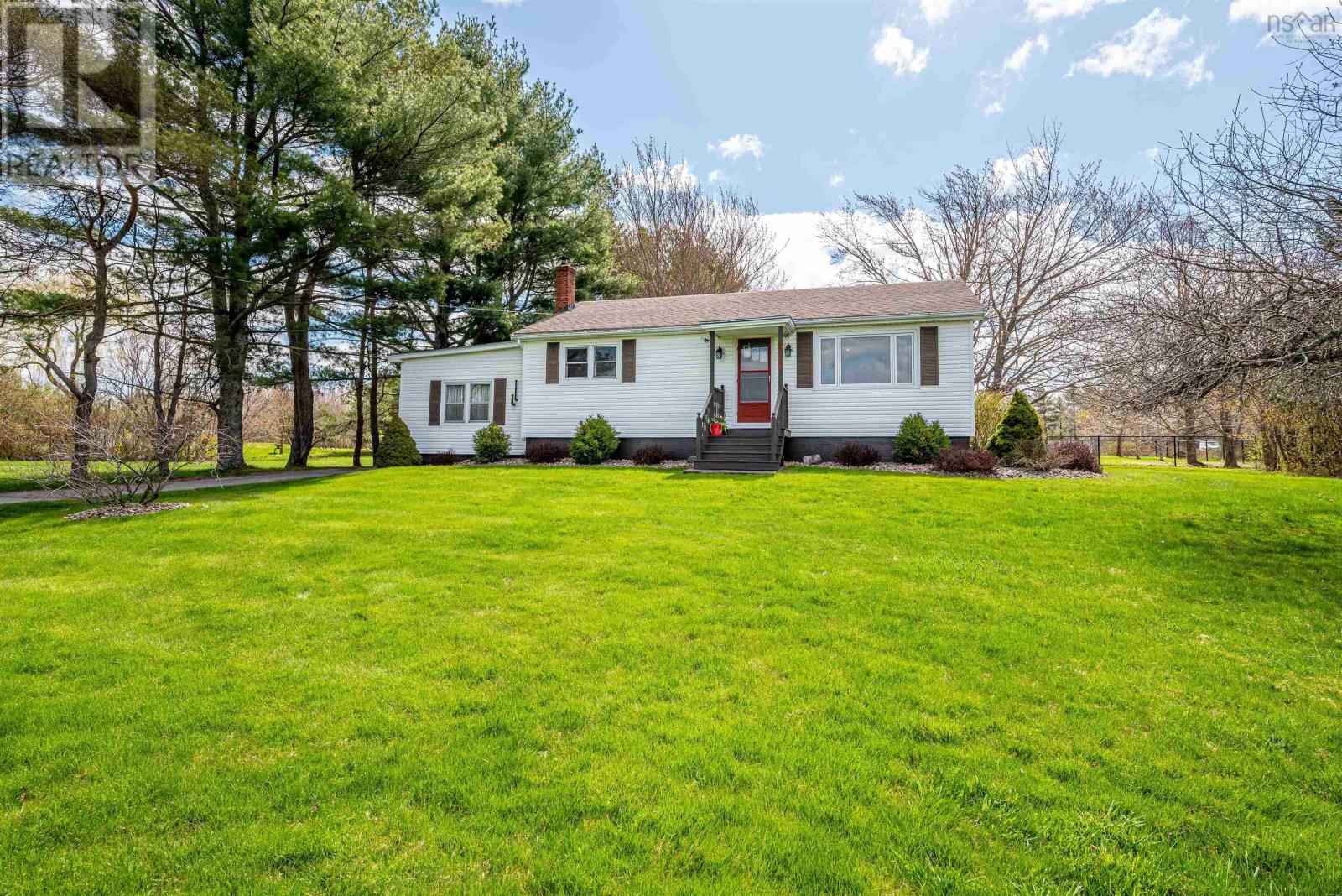 4186 Highway 14, Windsor Forks, Nova Scotia B0N2T0 REALTOR.ca