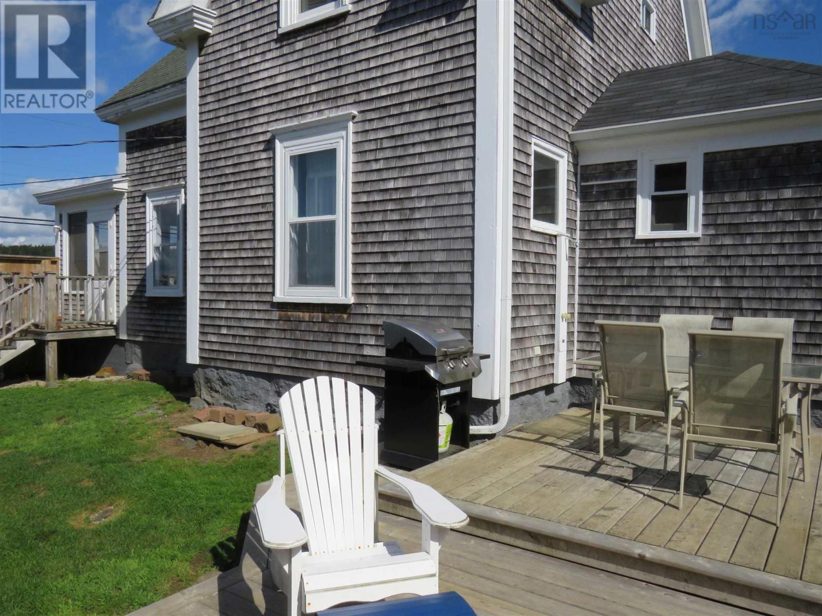 For sale 91 Lower LaHave Road, Riverport, Nova Scotia B0J2W0