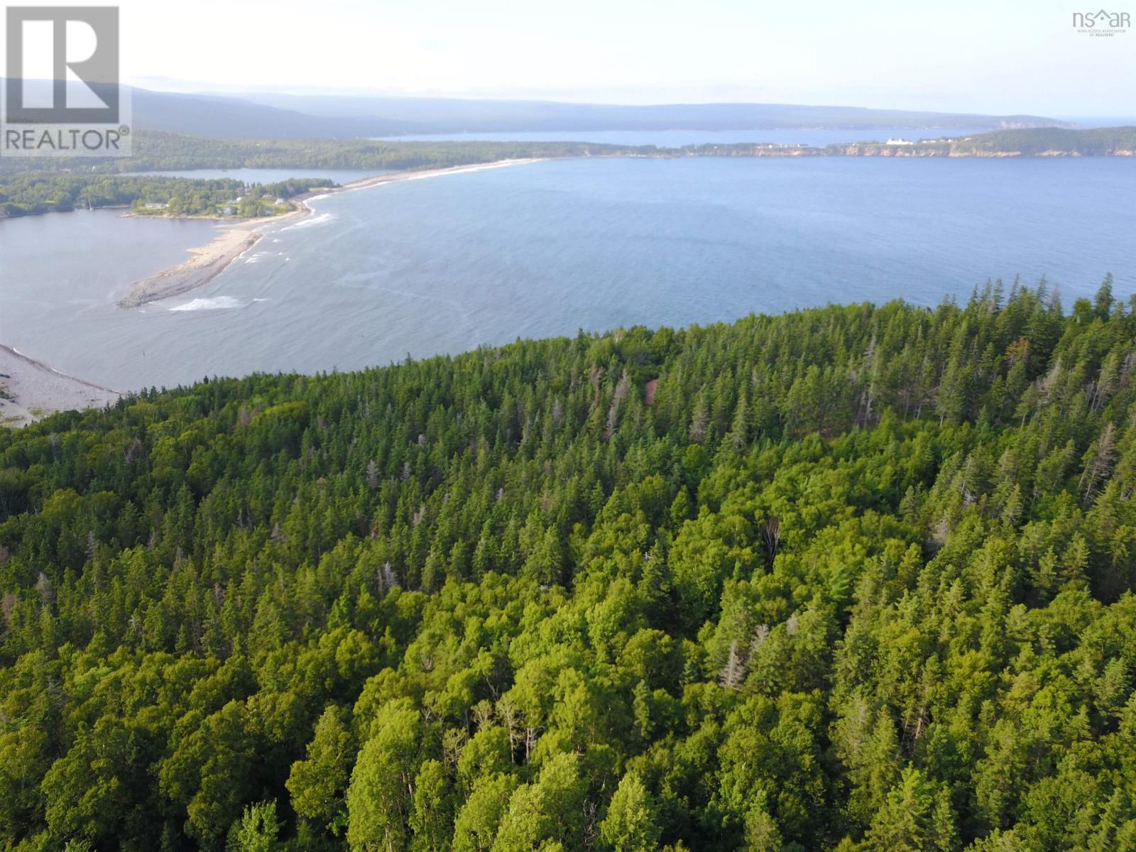 For sale: Cabot Trail, Ingonish Ferry, Nova Scotia B0C1L0 - 202409940 ...