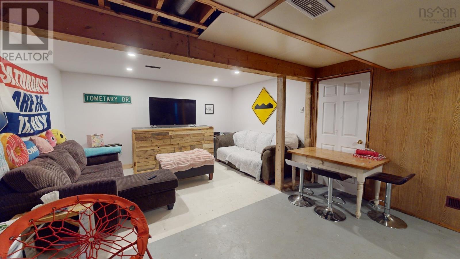 2917 Laurie Lane, Coldbrook, Nova Scotia B4R1A3 REALTOR.ca