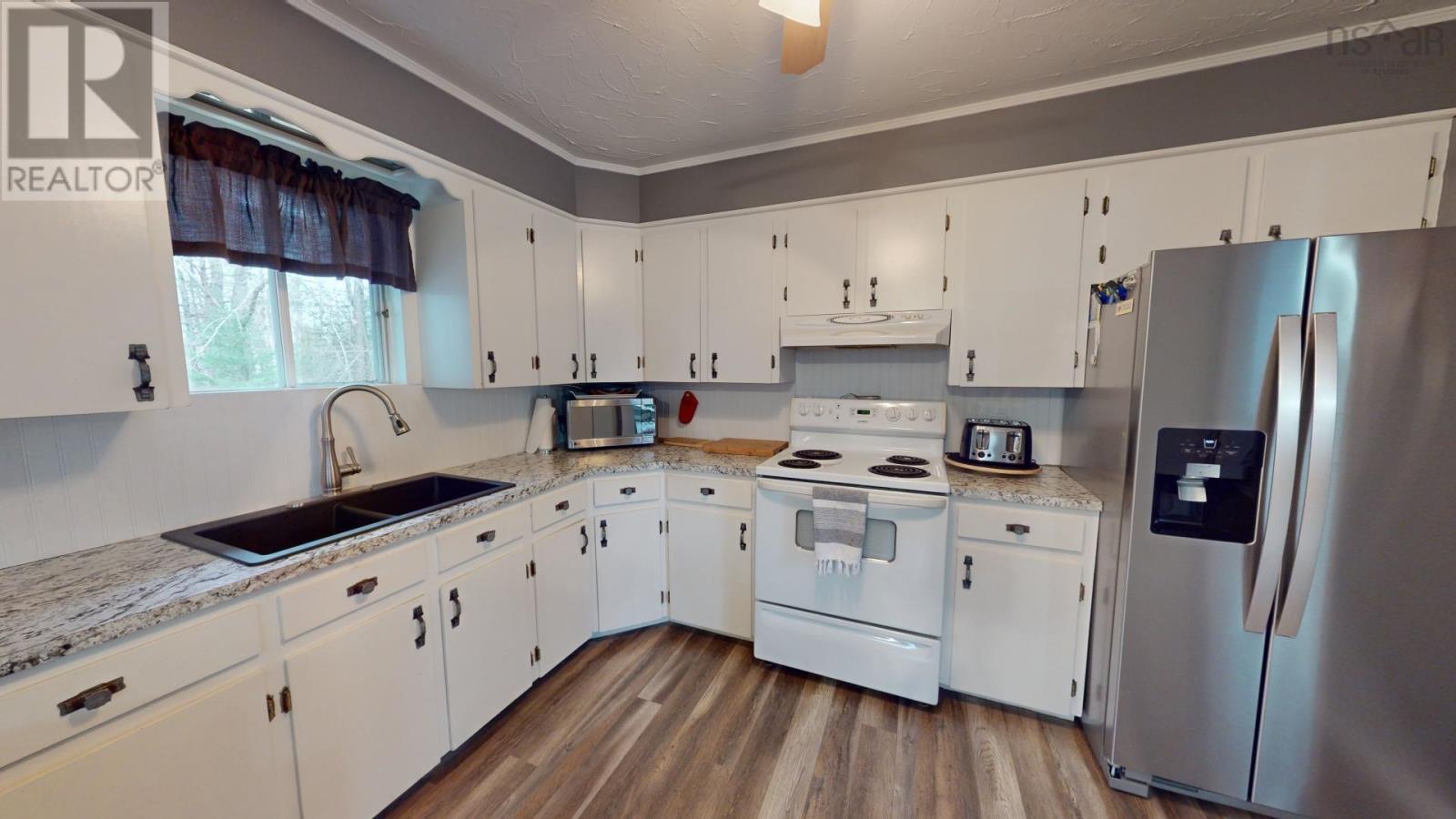 2917 Laurie Lane, Coldbrook, Nova Scotia B4R1A3 REALTOR.ca