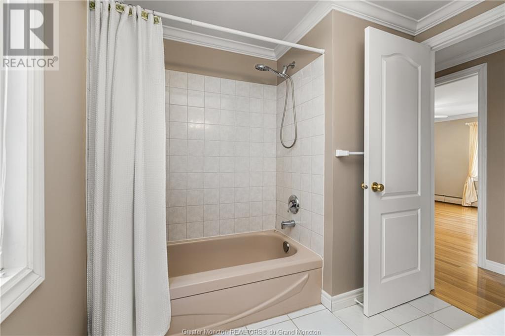 For sale 225 Bessborough AVE, Moncton, New Brunswick E1E1R3 M159366 REALTOR.ca
