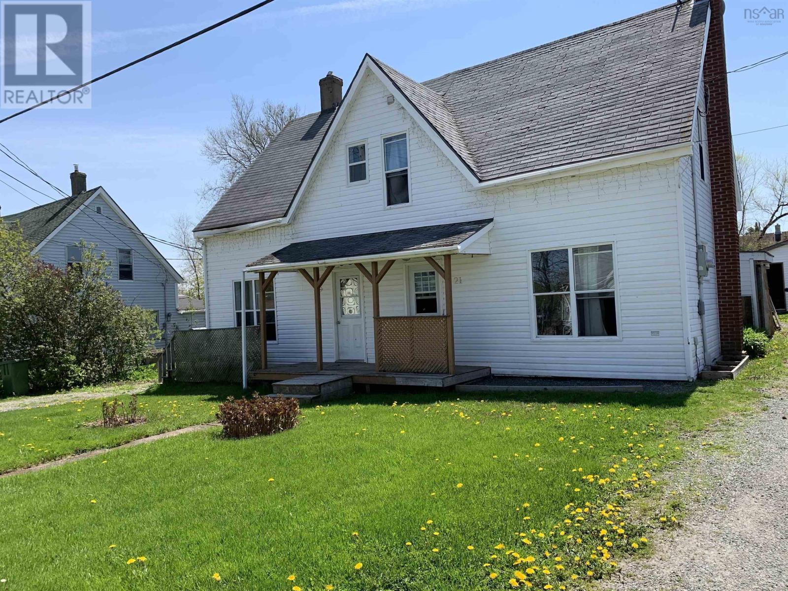 For sale 1921 Coll Avenue, Stellarton, Nova Scotia B0K1S0 202405036