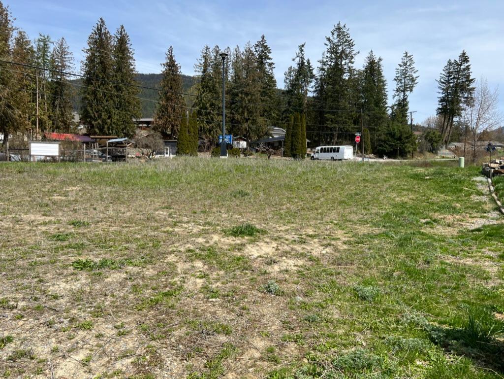 For sale 1021 HAWKVIEW DRIVE, Creston, British Columbia V0B1G3