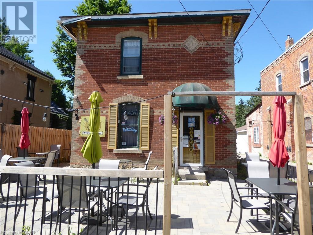 For sale 90 TRAFALGAR Road, Hillsburgh, Ontario N0B1Z0 40563621