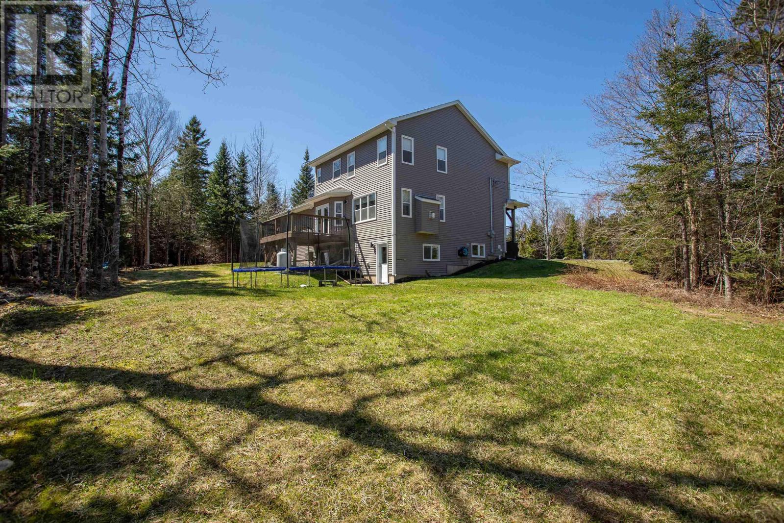 7 Savoy Avenue, Lucasville, Nova Scotia B4B0B5 REALTOR.ca