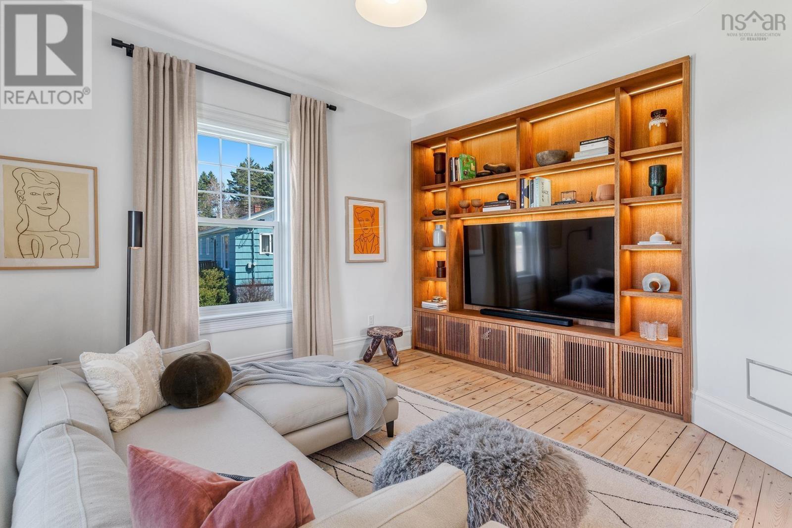 For sale 3713 332 Highway, Riverport, Nova Scotia B0J2W0 202409955