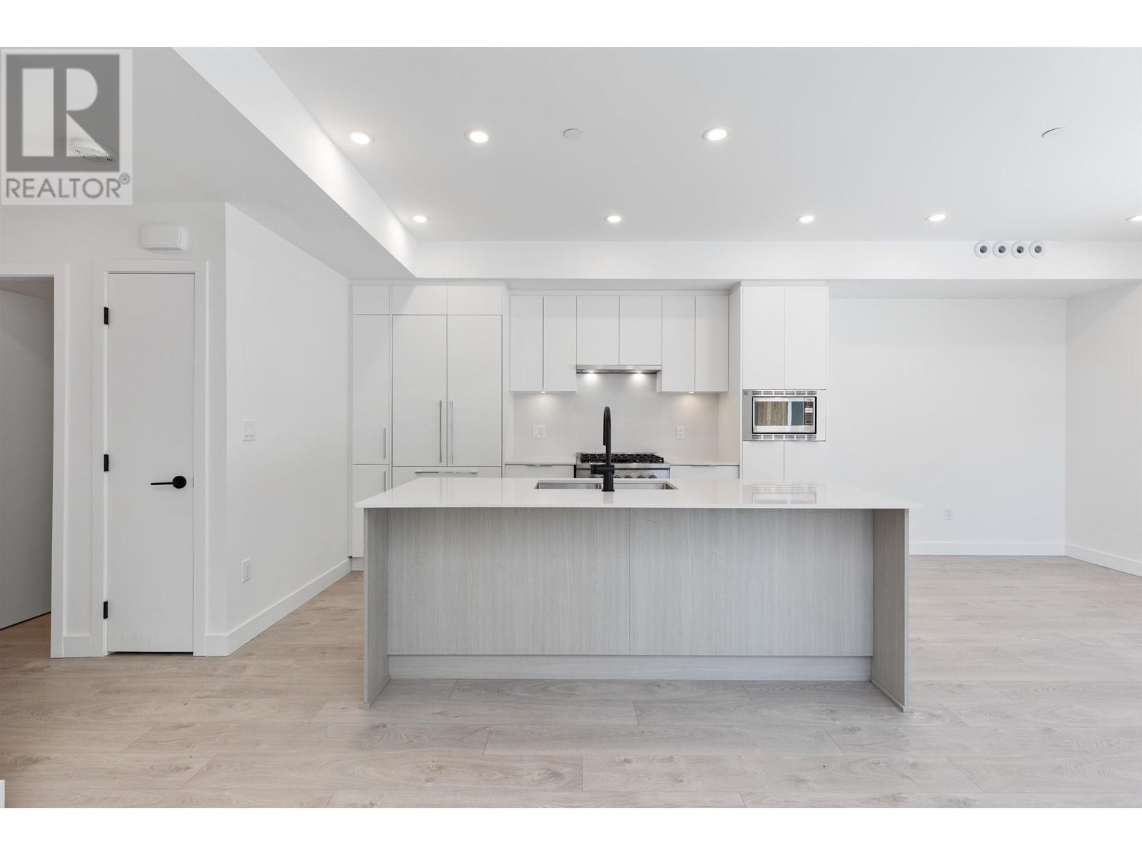 For sale 42070 BIRKEN ROAD, Squamish, British Columbia V0N1H0