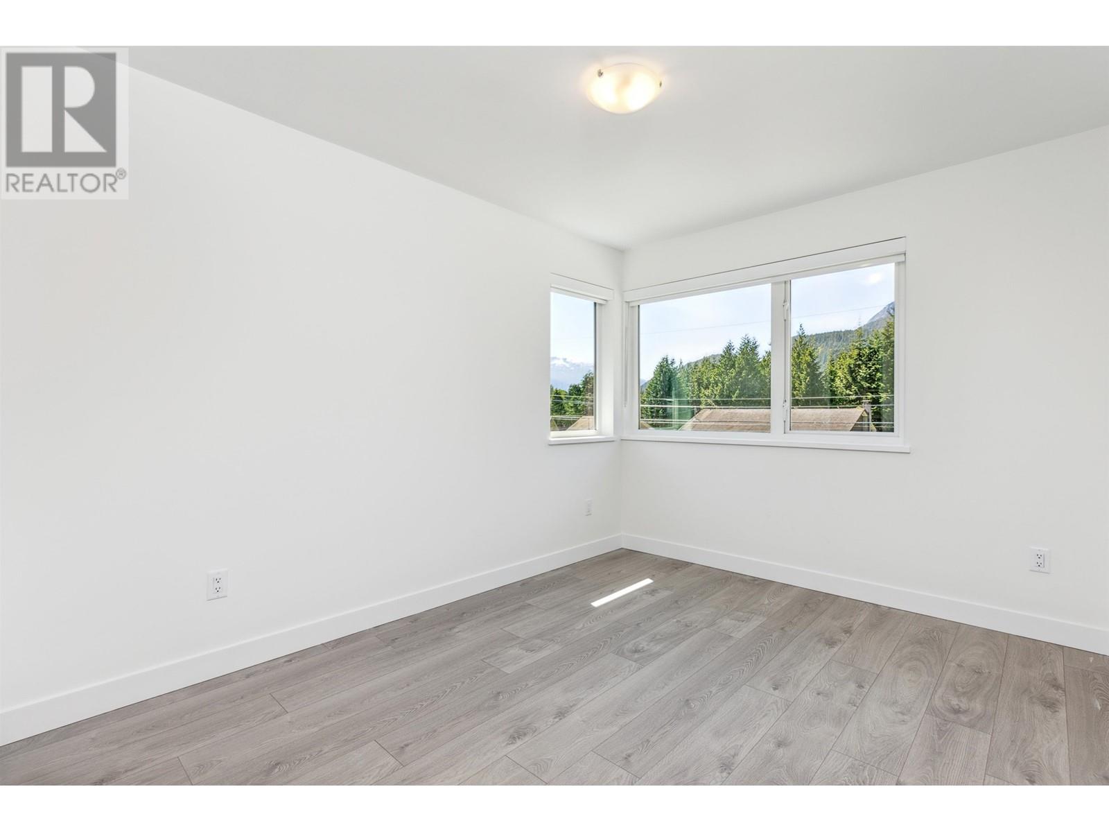 For sale 42070 BIRKEN ROAD, Squamish, British Columbia V0N1H0