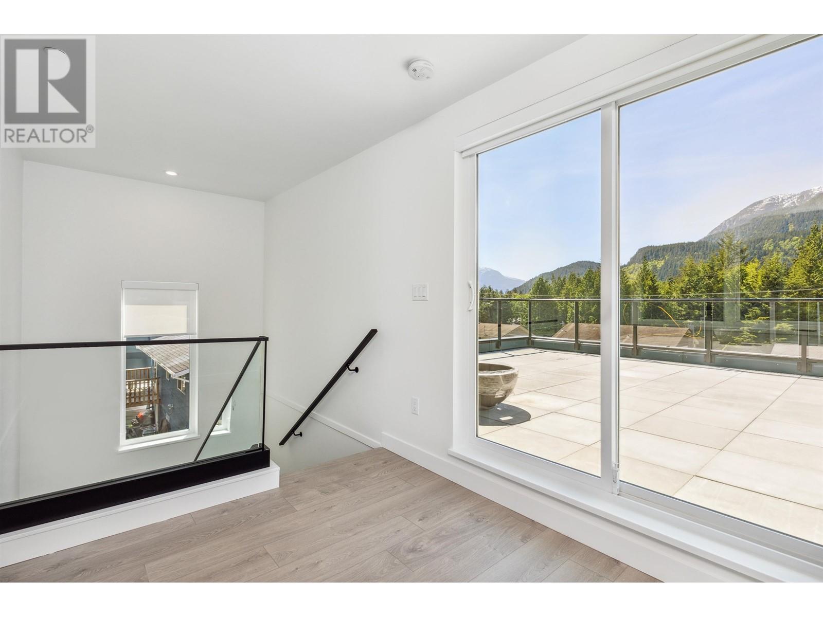 For sale 42070 BIRKEN ROAD, Squamish, British Columbia V0N1H0