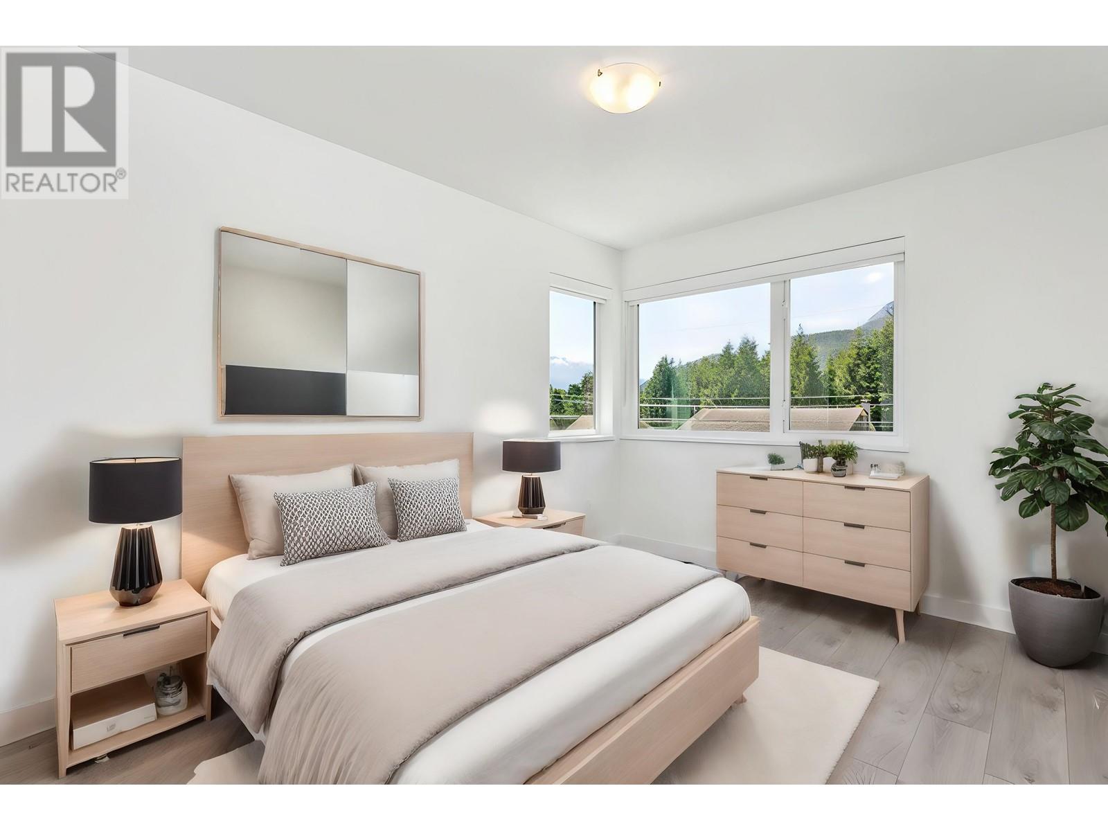 For sale 42070 BIRKEN ROAD, Squamish, British Columbia V0N1H0